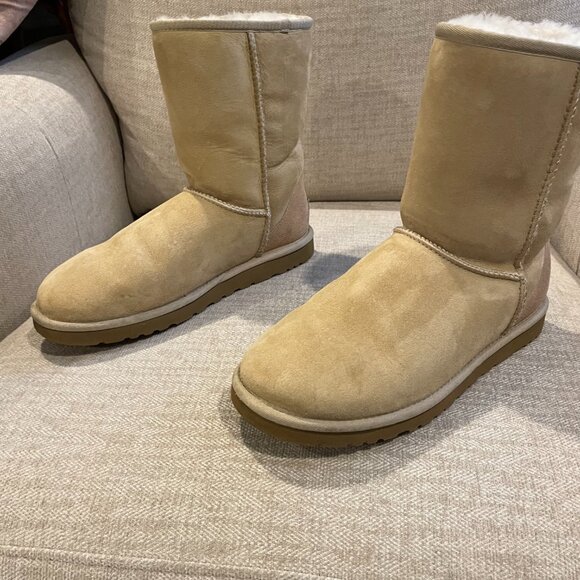 UGG Classic Short II Boots Sand - Picture 3 of 6
